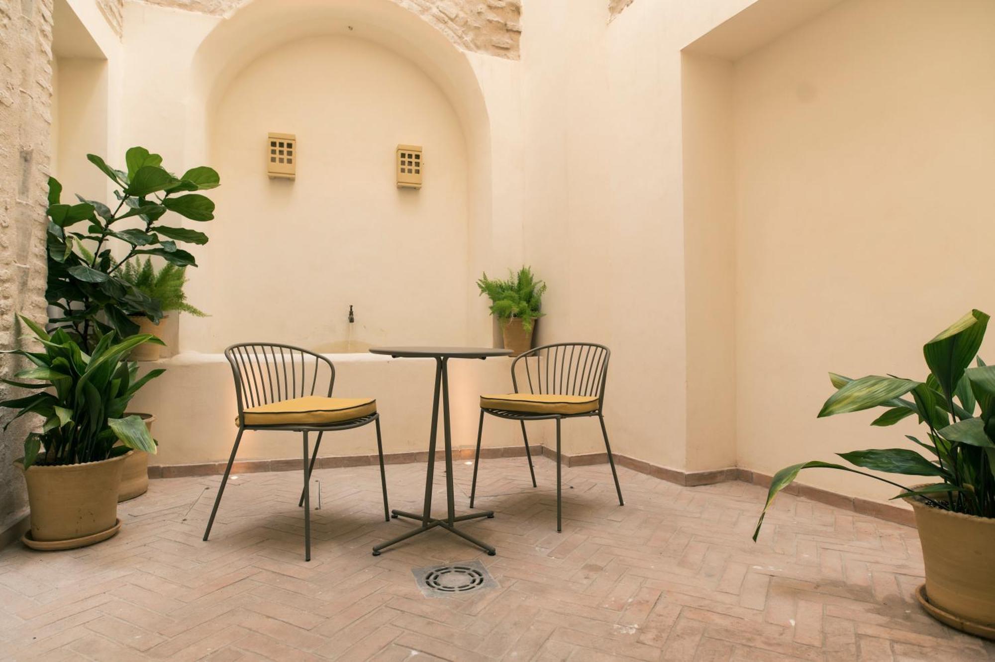 Legado Magdalena Hotel Seville Exterior photo