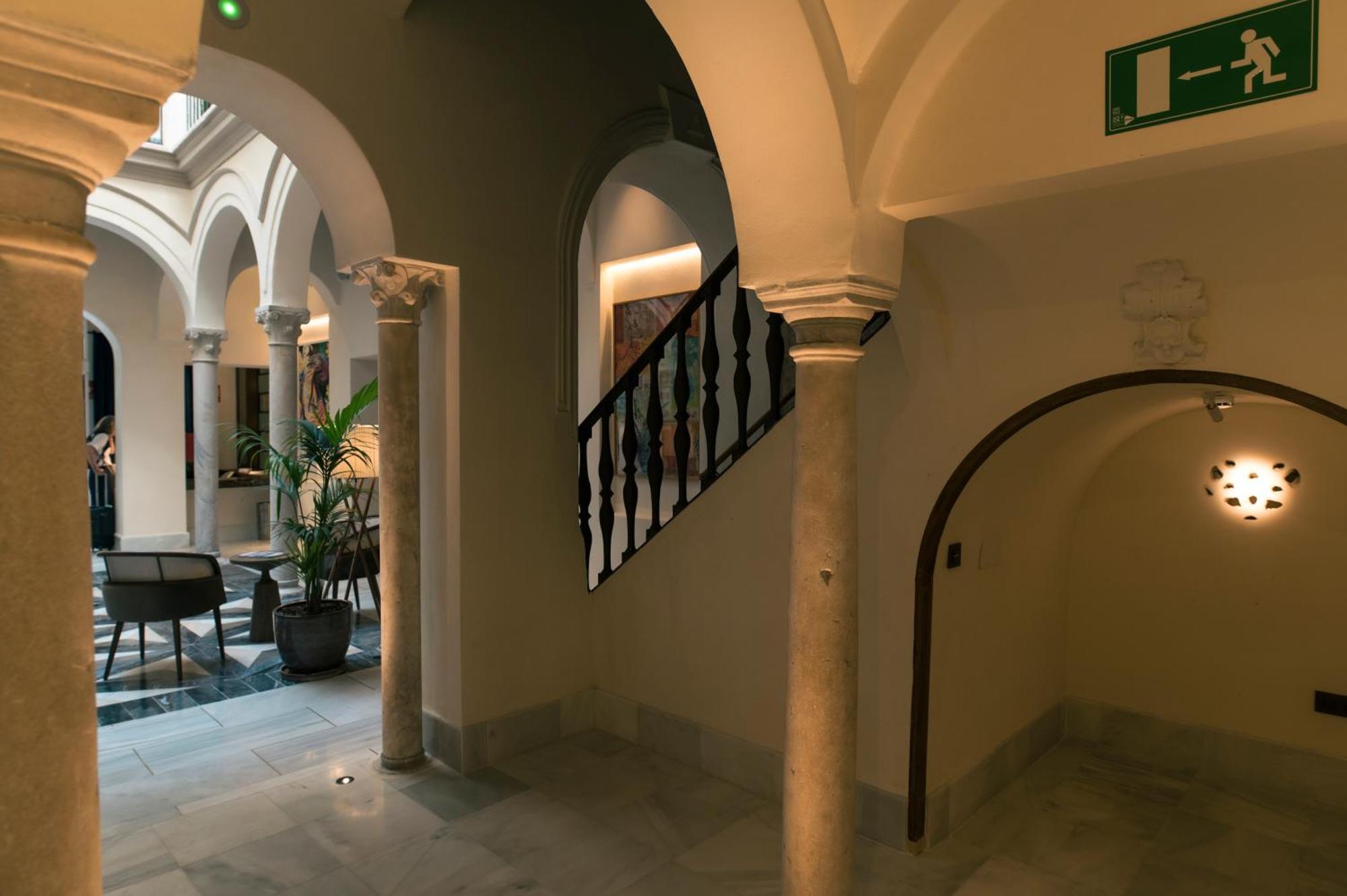 Legado Magdalena Hotel Seville Exterior photo