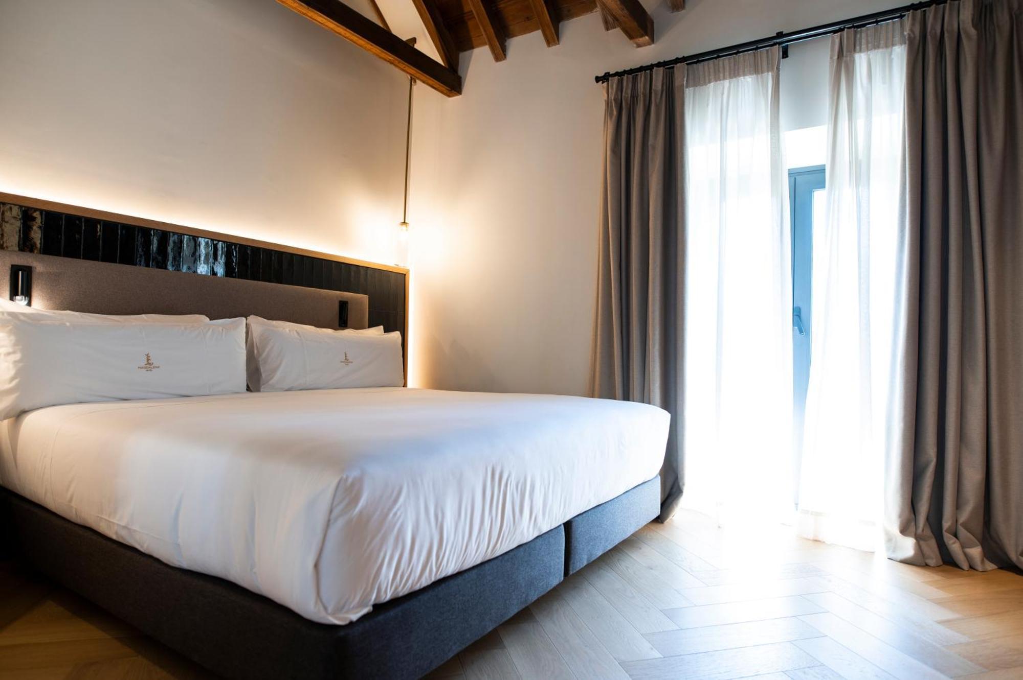 Legado Magdalena Hotel Seville Exterior photo